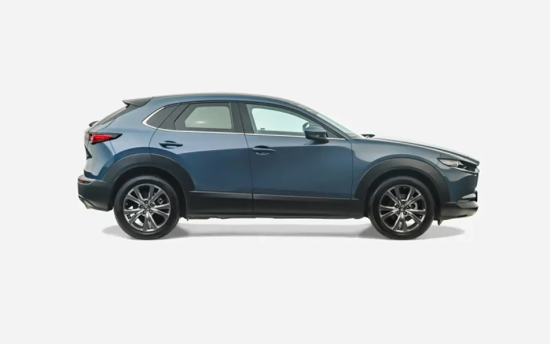 Mazda CX-30, widok z boku