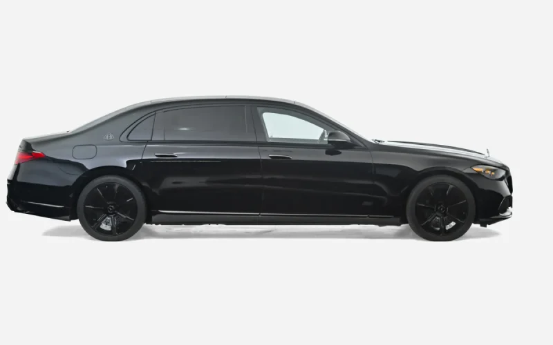 Mercedes-Benz Klasa S, widok z boku