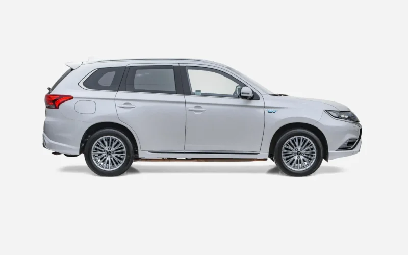 Mitsubishi Outlander, widok z boku