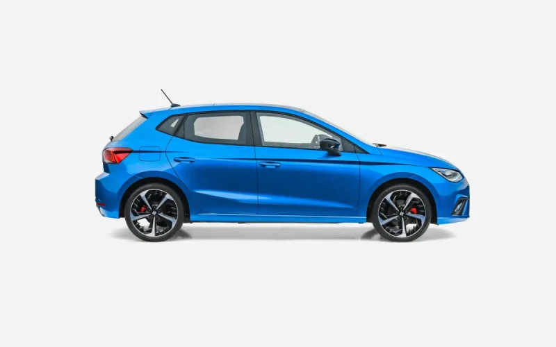 Seat Ibiza, widok z boku
