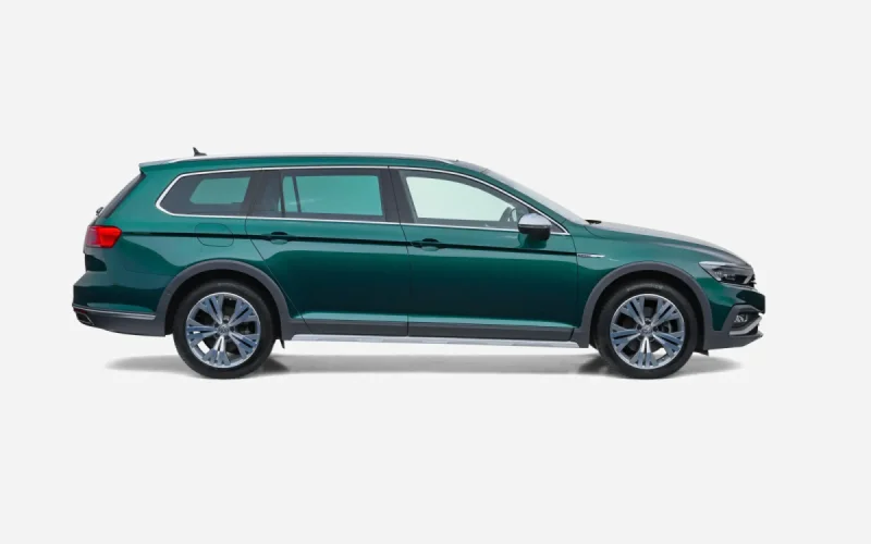 Volkswagen Passat, widok z boku